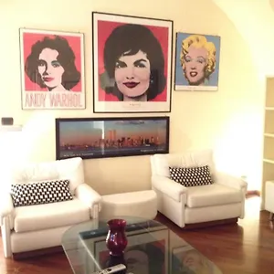  Apartment Loft Piazza Universita Italy